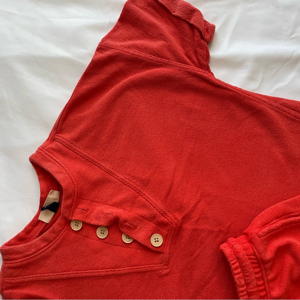 Red Universal Thread Polo & Shorts Set - Picture 3 of 4